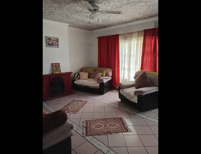 3 BEDROOM HOUSE FOR SALE IN KENWYN